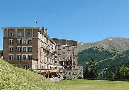 Hotel Castell 4*