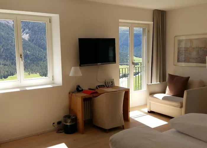 Hotel Castell Zuoz