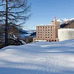 Otel Castell 4*