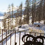 Castell Otel